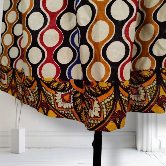 Vintage 70s Psychedelic Skirt Size S Wavy Geometric Print Elastic Waist Knee - Picture 6 of 15